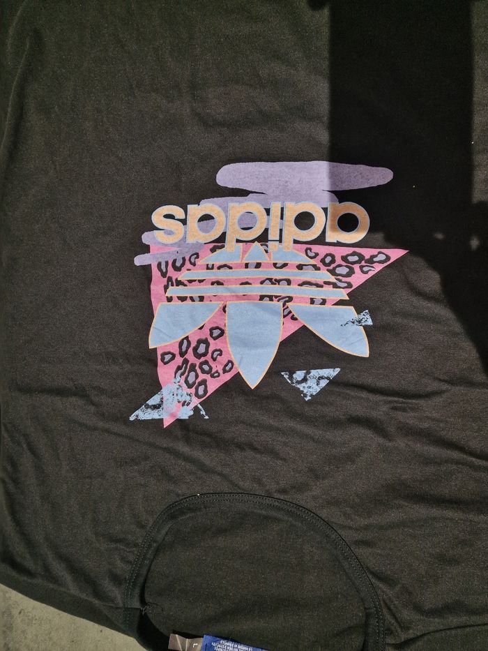 T-shirt adidas - photo numéro 2