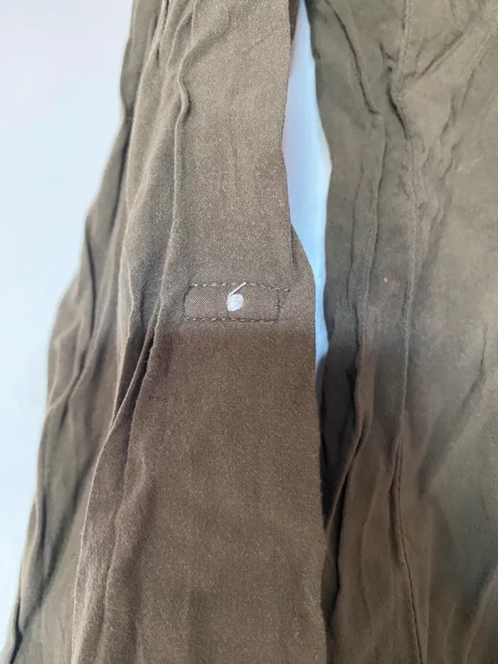 Chemise Mim verte attention manque boutons taille 34 - photo numéro 3