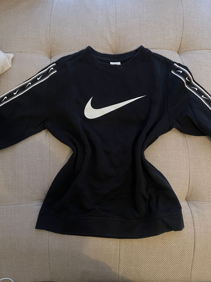 Pull Nike - photo numéro 2