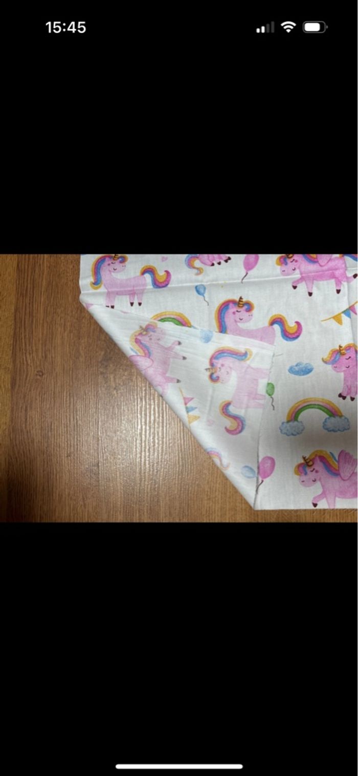 Morceau de tissu licorne arc en ciel 56*45cm neuf - photo numéro 2