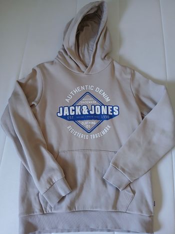 Pull à capuche