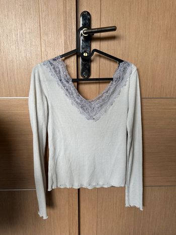 Blouse col V