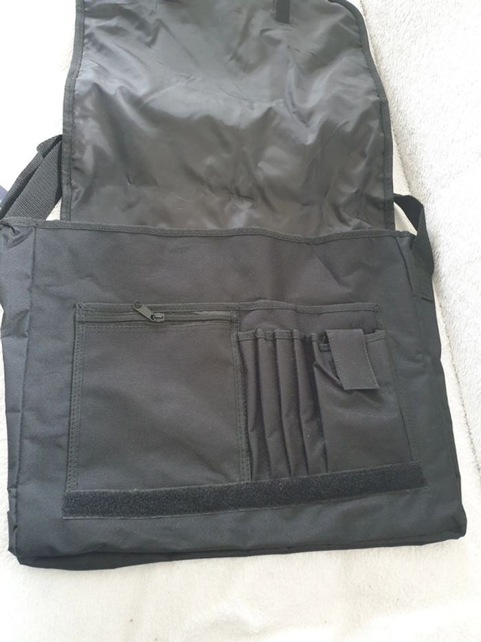 Très grand sac neuf - photo numéro 8