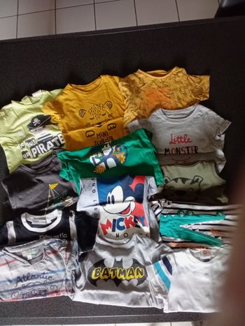 Lot Vêtements d'été 9 mois