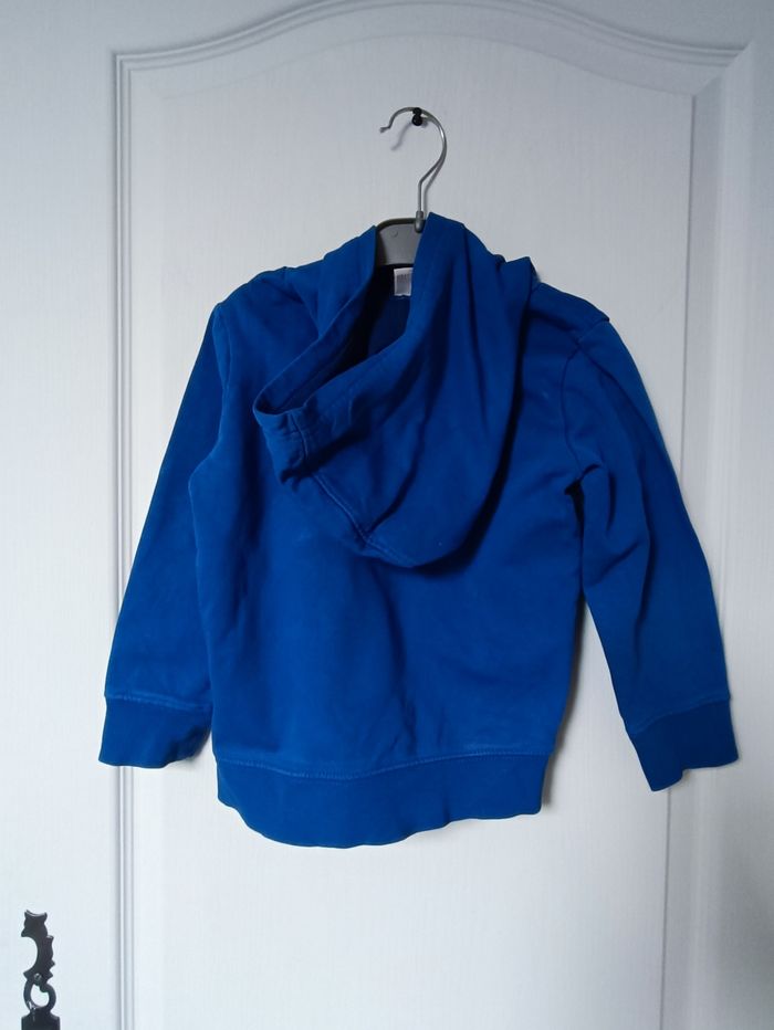 Sweat Esprit - photo numéro 3