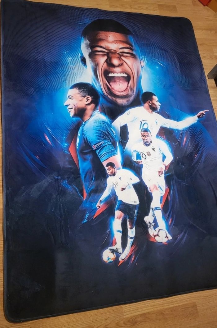 Tapis décoration football chambre garçon - photo numéro 3
