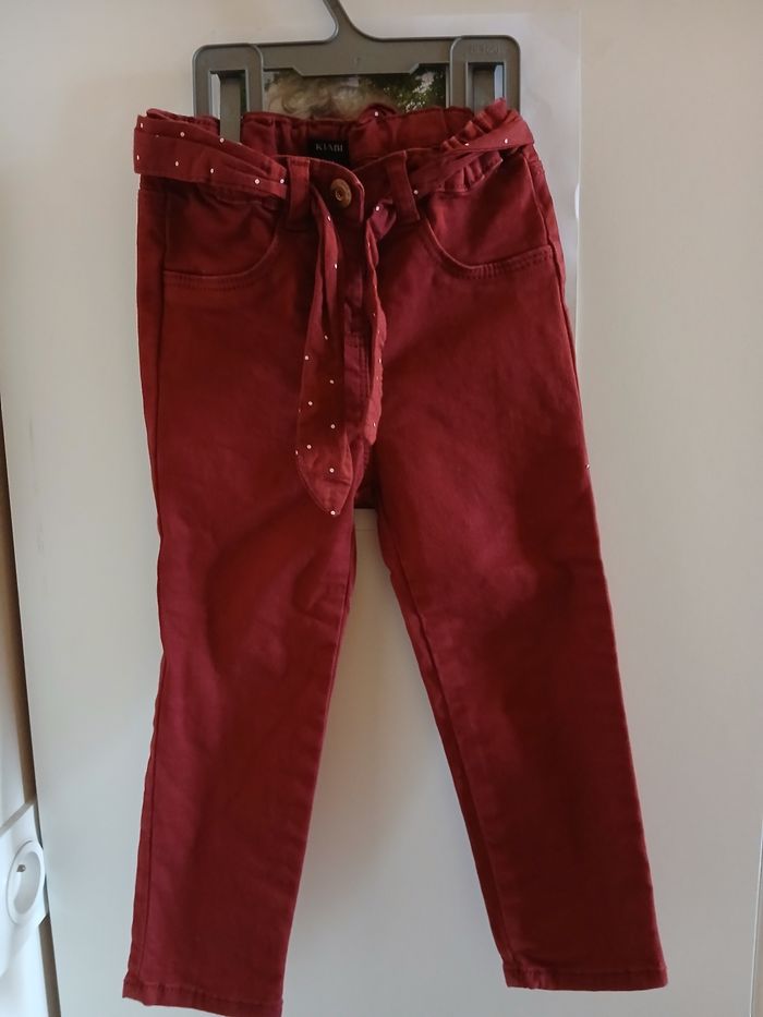 Pantalon rouge bordeaux