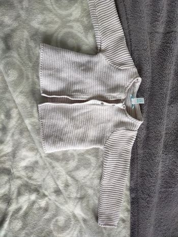 Gilet rose poudré 6 mois