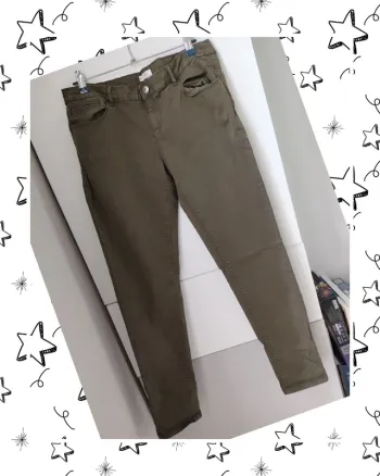 Pantalon skinny kaki femme T42 – coupe droite ajustée