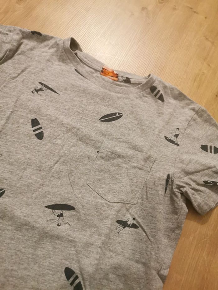 Tee-shirt 8 ans - photo numéro 2