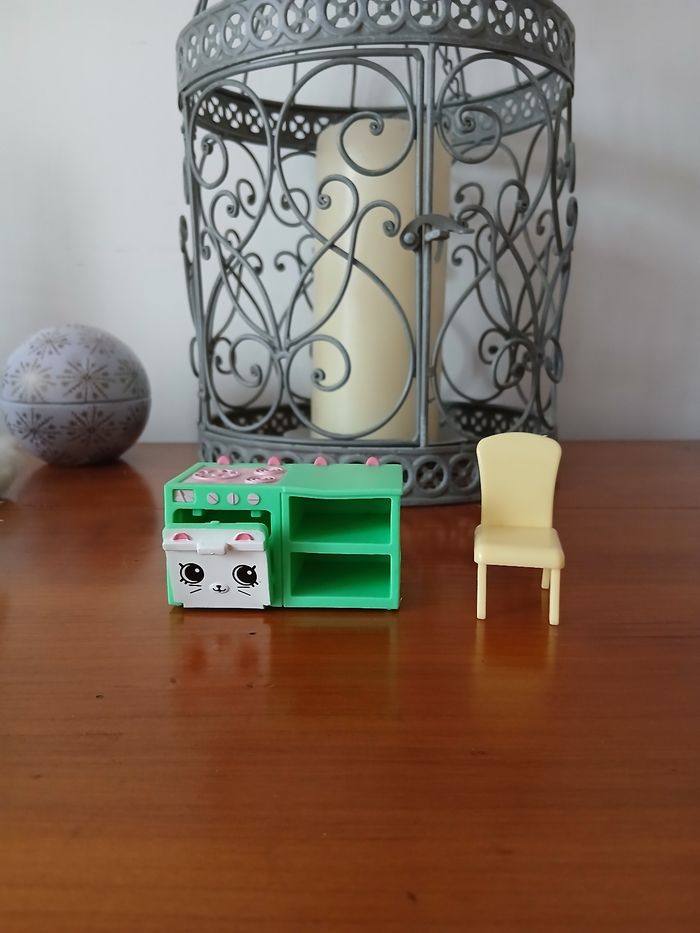 Meubles miniatures/maison poupée: cuisinière & chaise - photo numéro 9