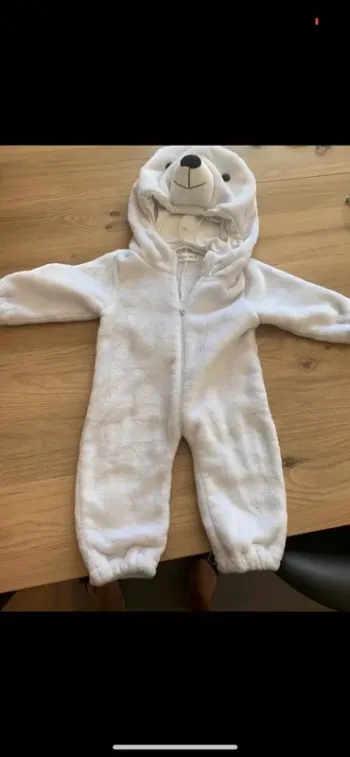 Combinaison ourson taille 6 mois
