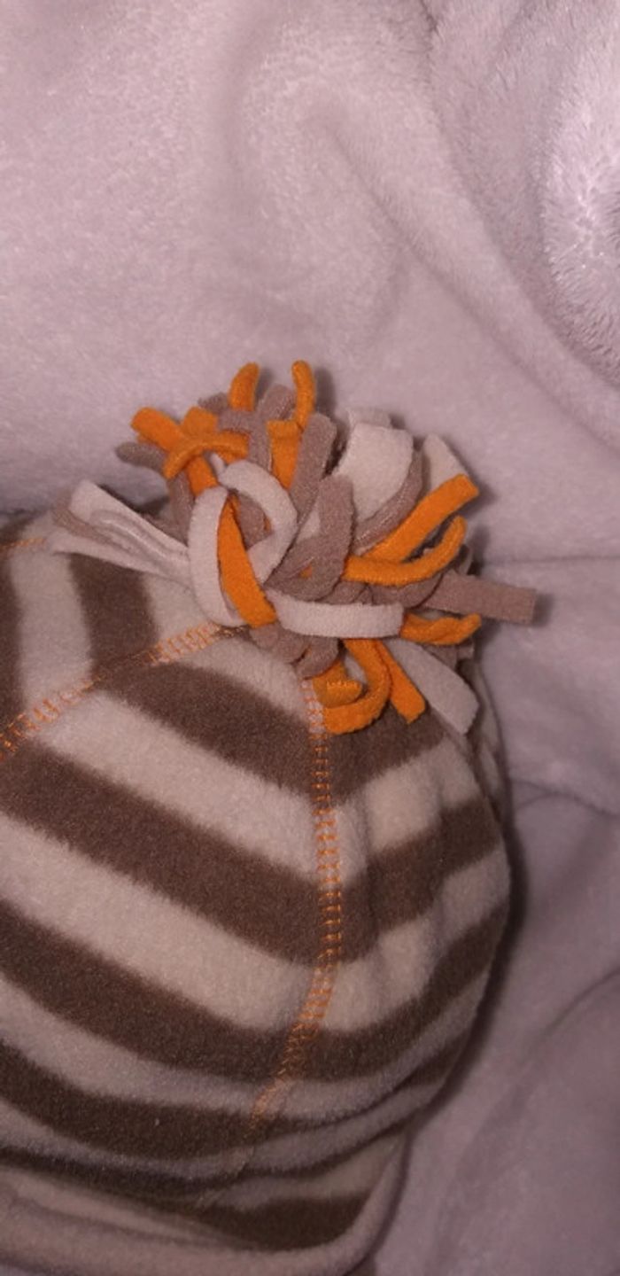 Bonnet polaire rayé à ponpon 12/24 mois - photo numéro 2