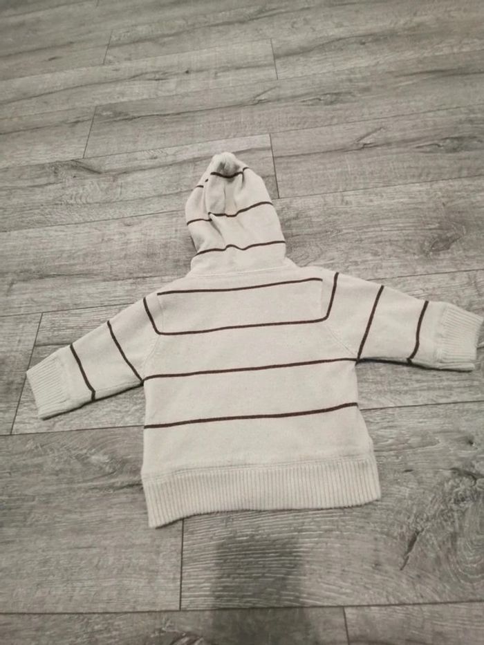 Lot de 2 gilets 6 mois - photo numéro 4