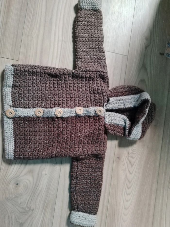 Gilet bébé fait main