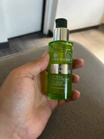 City detox soin liquide Yves rocher neuf