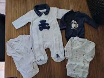 Lot pyjama lulu castagnette body gemo 1 mois neuf