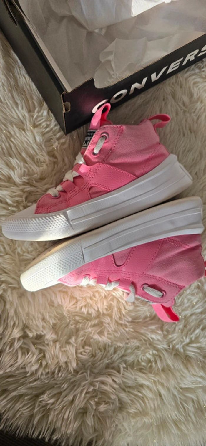 Converse

chuck taylor all star ultra - photo numéro 17