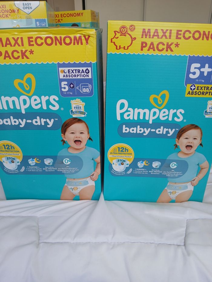 Lot 2 cartons maxi pack couches pampers T5 plus - photo numéro 4