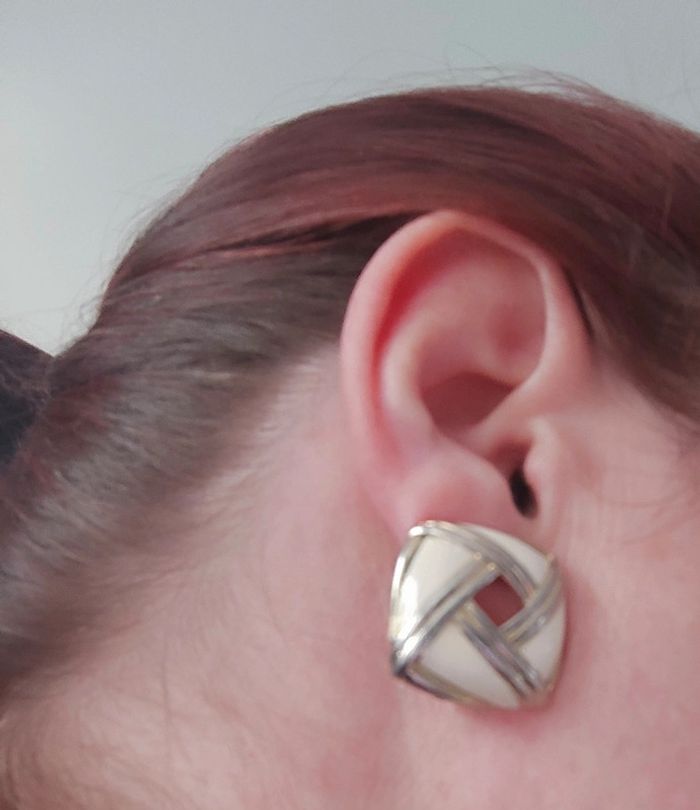Clips d'oreilles blanc vintage - photo numéro 7