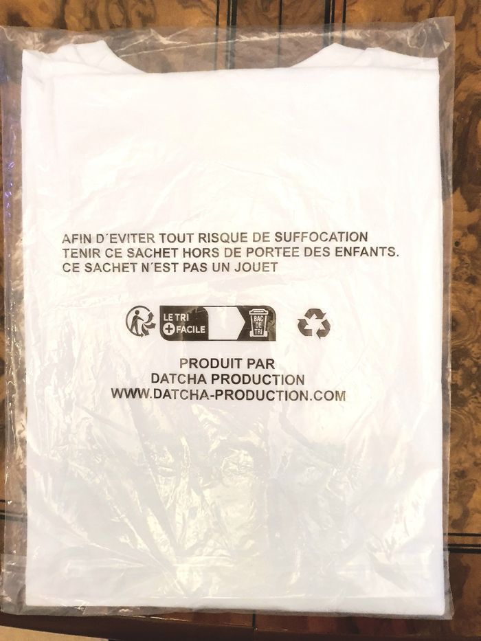 Neuf et Scellé T shirt Tanjiro taille S/M demon slayer x Kfc - photo numéro 2