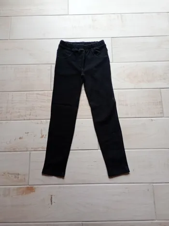 Lot vêtements fille 8 ans
