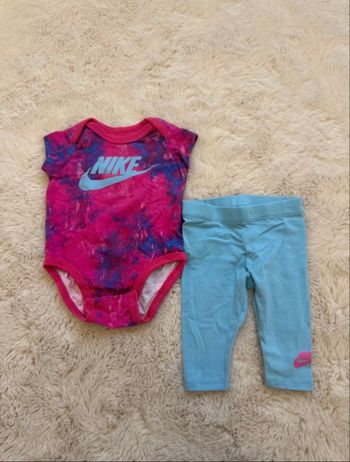Ensemble Nike