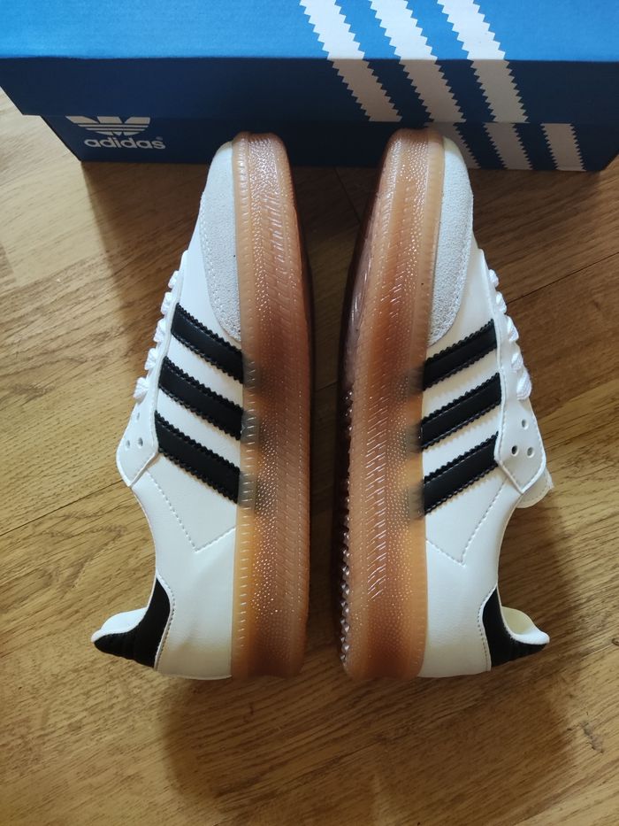 Basket Adidas samba compensées noir taille 38 - photo numéro 2