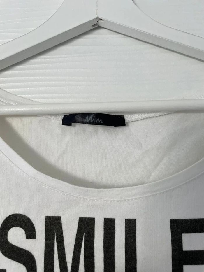 Haut t-shirt blanc coloré motifs imprimés chien manches courtes col rond - photo numéro 4