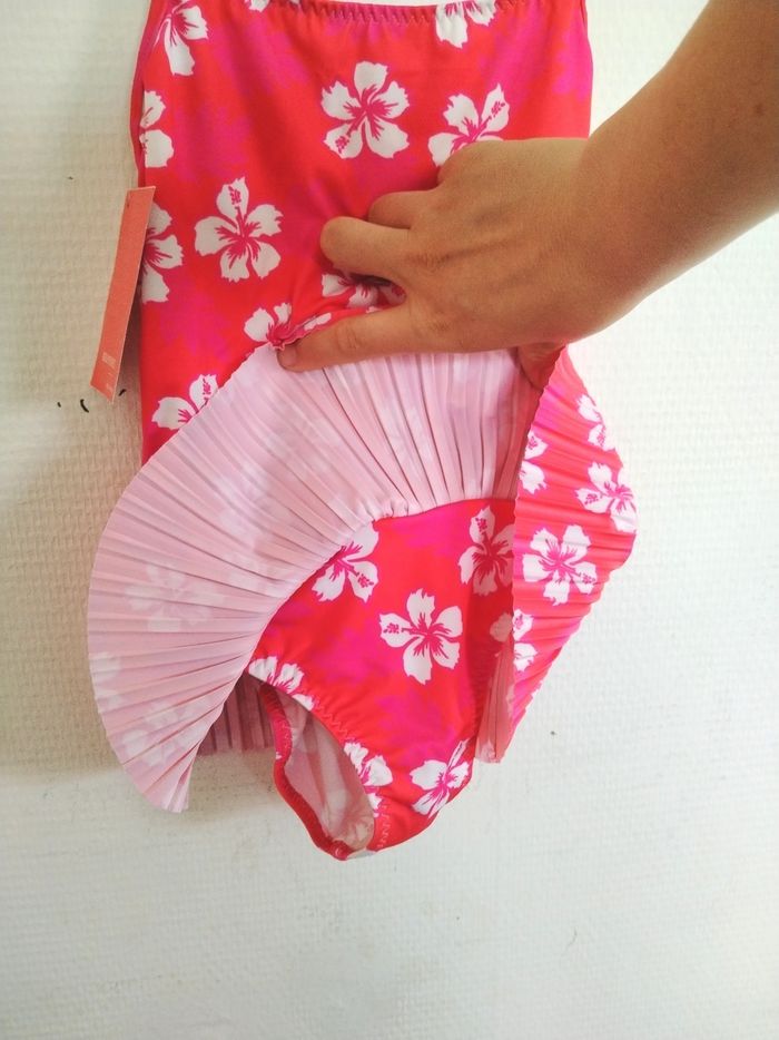 Magnifique maillot de bain neuf (neuf) - photo numéro 3