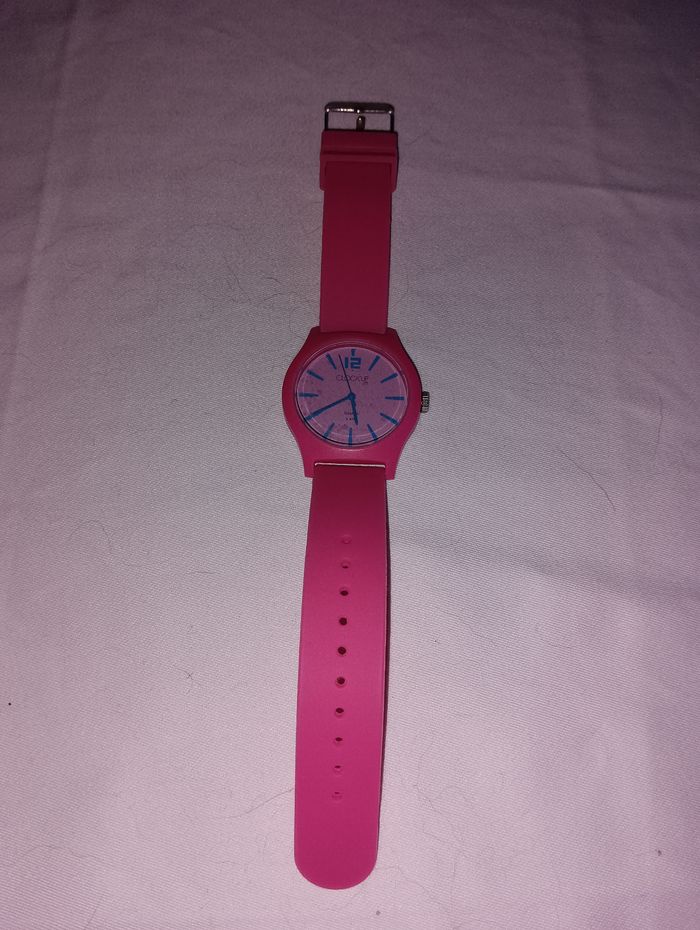 Montre rose Clockup
Neuve - photo numéro 2