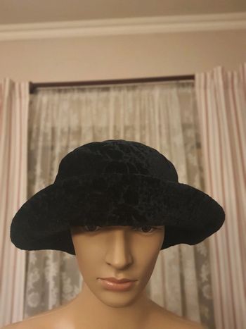 Chapeau noir style velour taille unique M