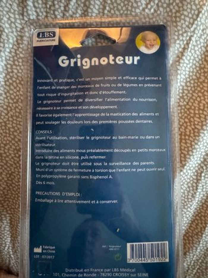 Grignoteur sucette creuse pour bébé - photo numéro 2