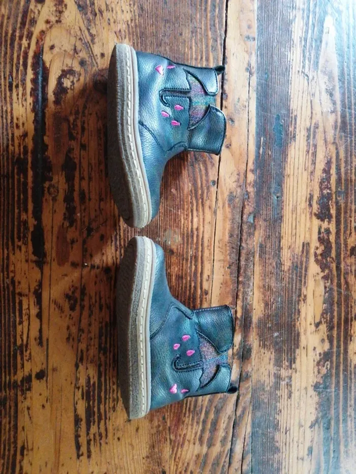 Bottines cuir pointure 21 - photo numéro 2