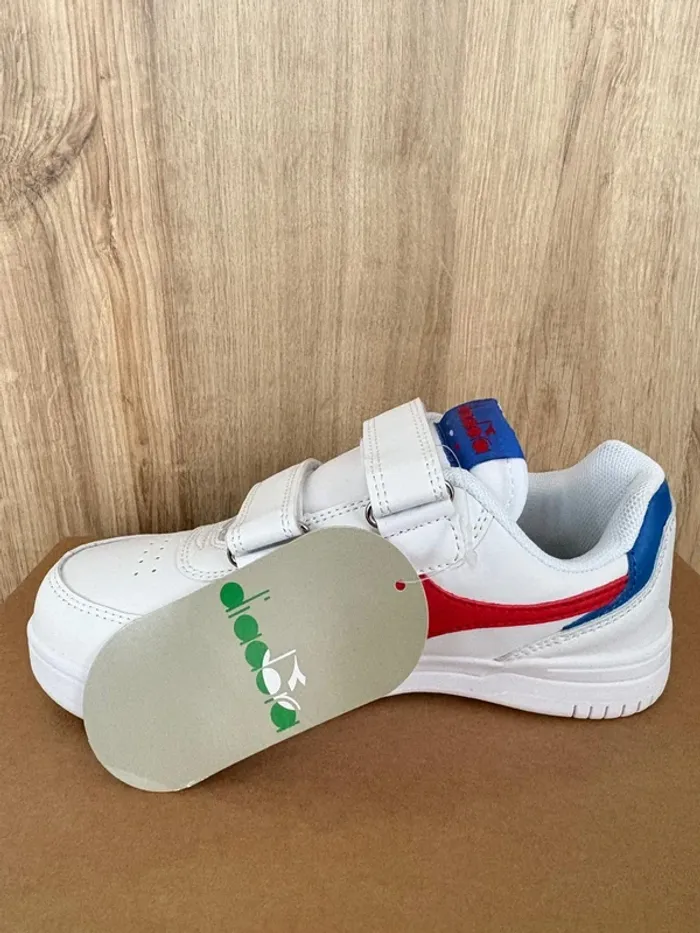 Baskets Diadora Raptor Low PS 33 neuf - photo numéro 3