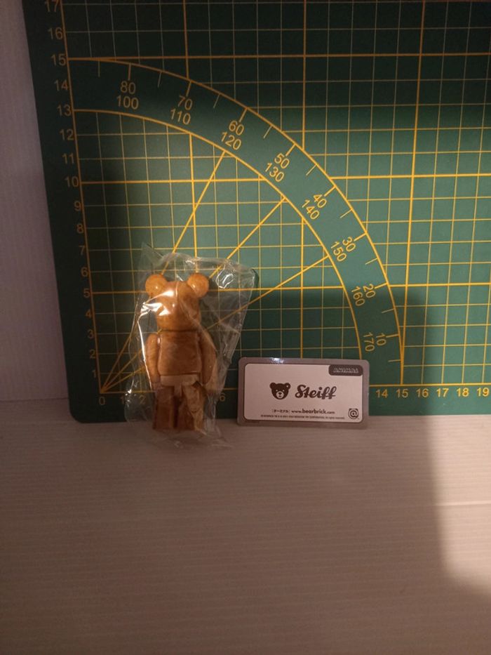 Bearbrick steiff - photo numéro 3