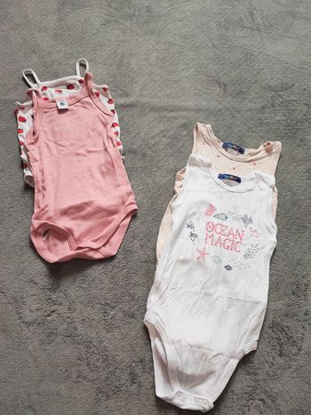 Lot de 4 bodies bretelles 24 mois (86)