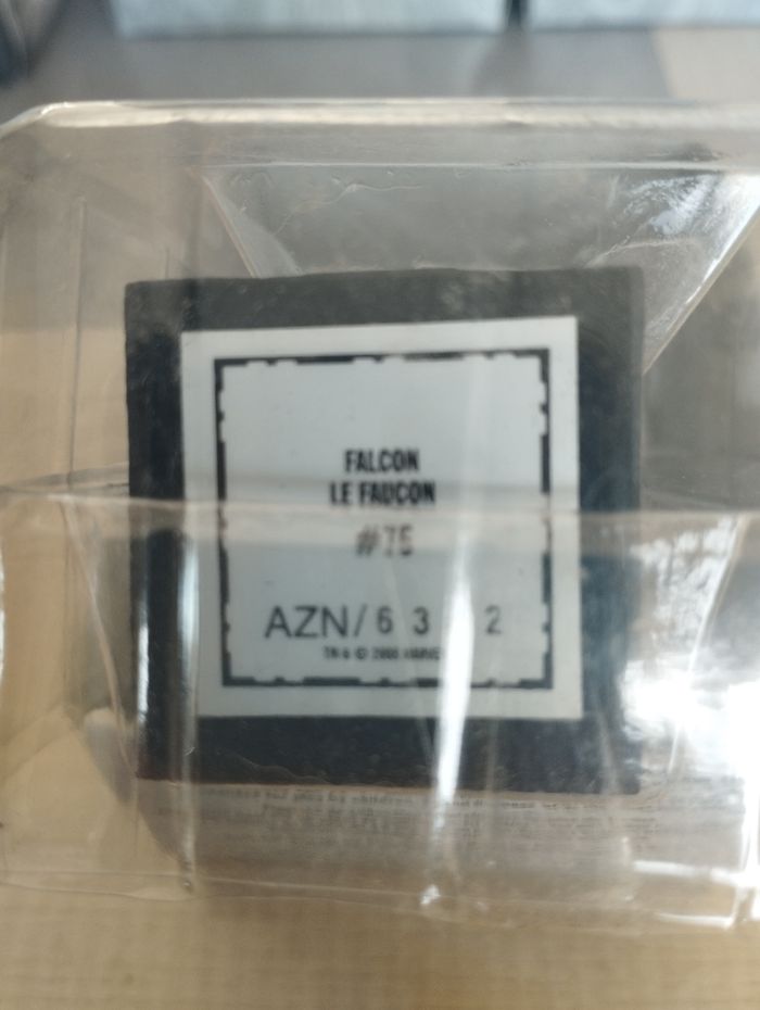 Figurine Marvel le faucon en plomb - photo numéro 4