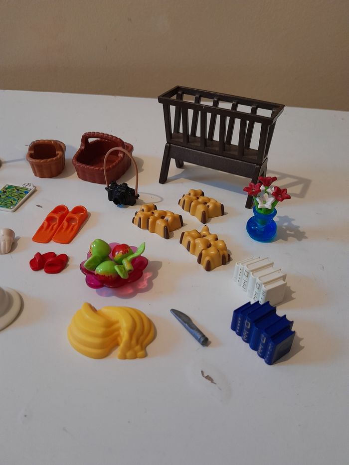 Lot accessoires playmobil - photo numéro 3