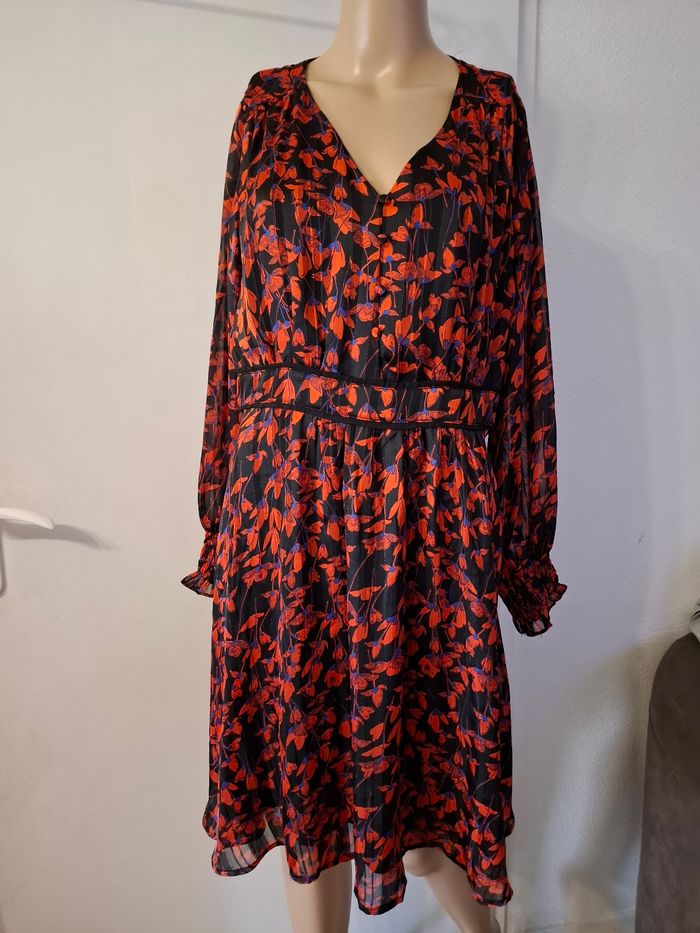 Robe andy&lucy paris taille 38 en très bon état