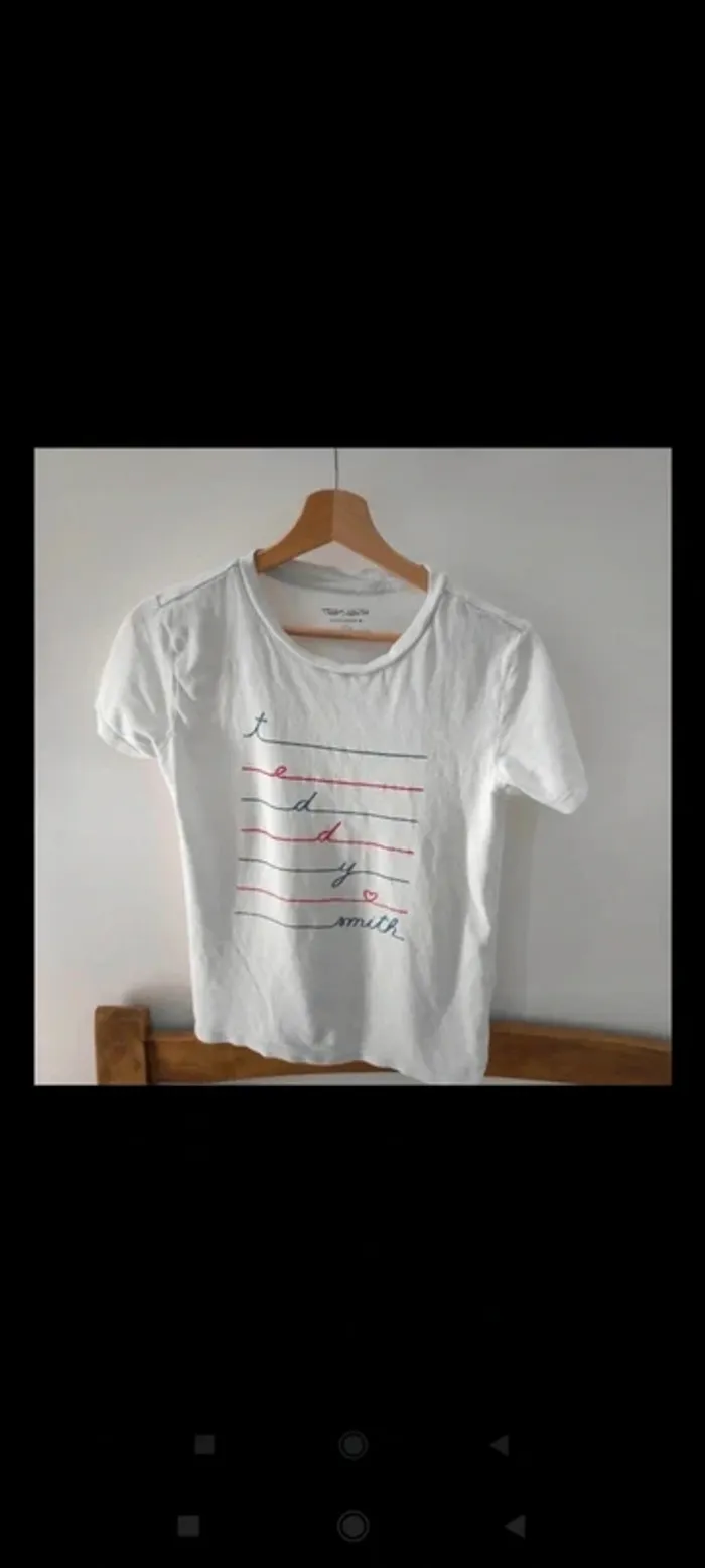 Lot de 3 tee-shirts (teddy Smith, Kiabi) fille taille XS bon état - photo numéro 3