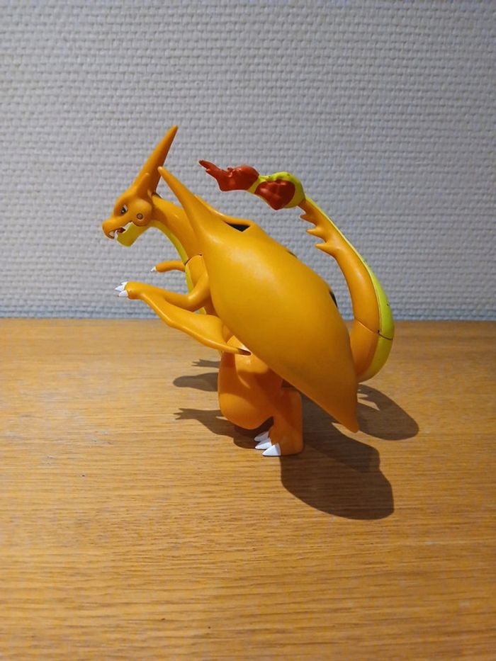 Pokemon dracaufeu - photo numéro 4