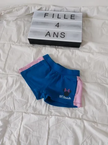 Short fille 4 ans Minnie
