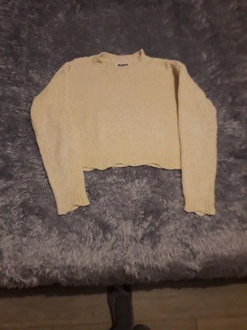 Pull court chaud