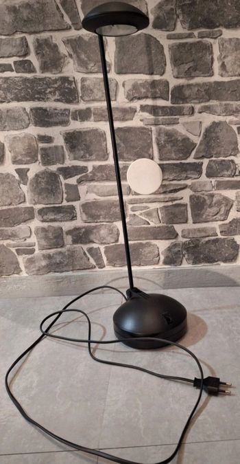 Lampe halogène noire