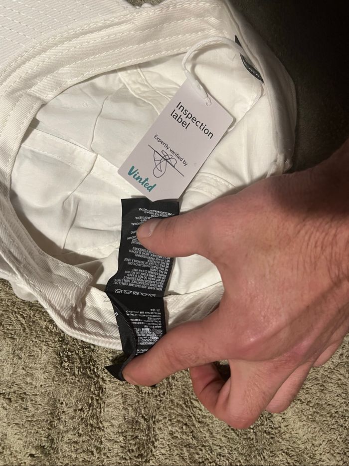 Casquette balenciaga authentique - photo numéro 4