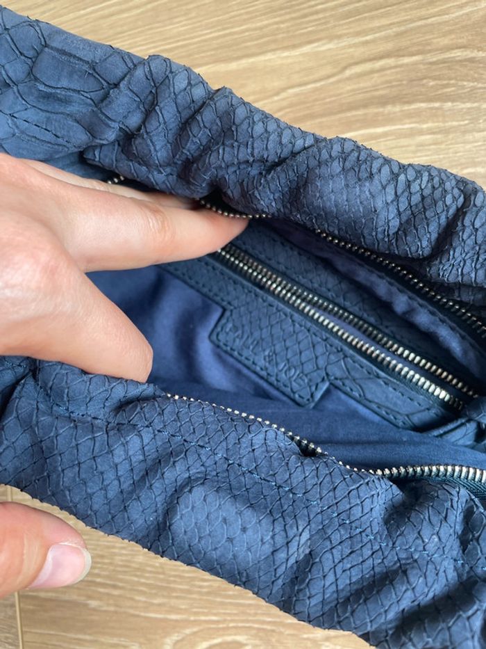 Pochette Paul & Joe cuir façon serpent bleu gris - photo numéro 3