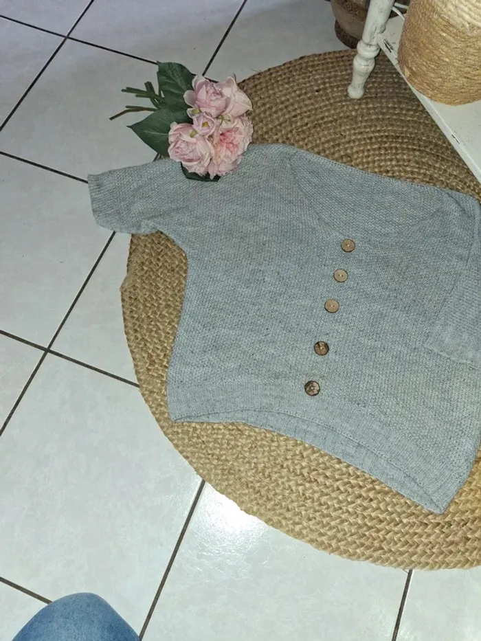 Pull gris - photo numéro 2