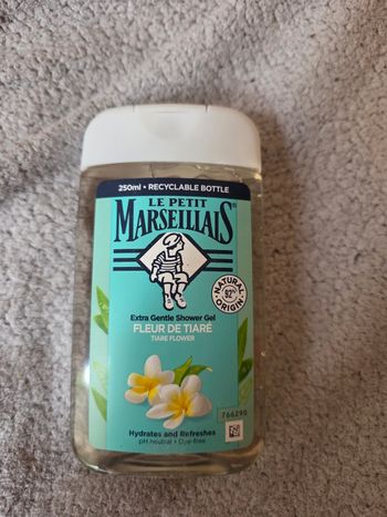 Gel douche le petit Marseillais fleur de Tiaré
