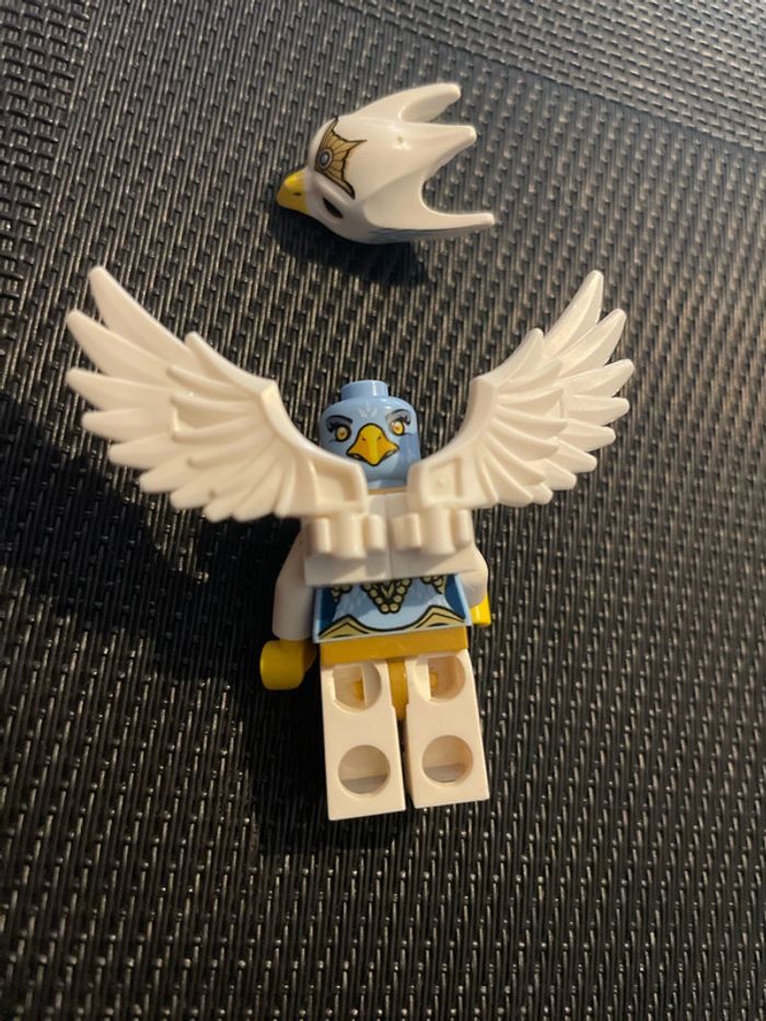 Lego Chima minifigure mini figurine Eris loc032 tribu des aigles 70114 officiel - photo numéro 3